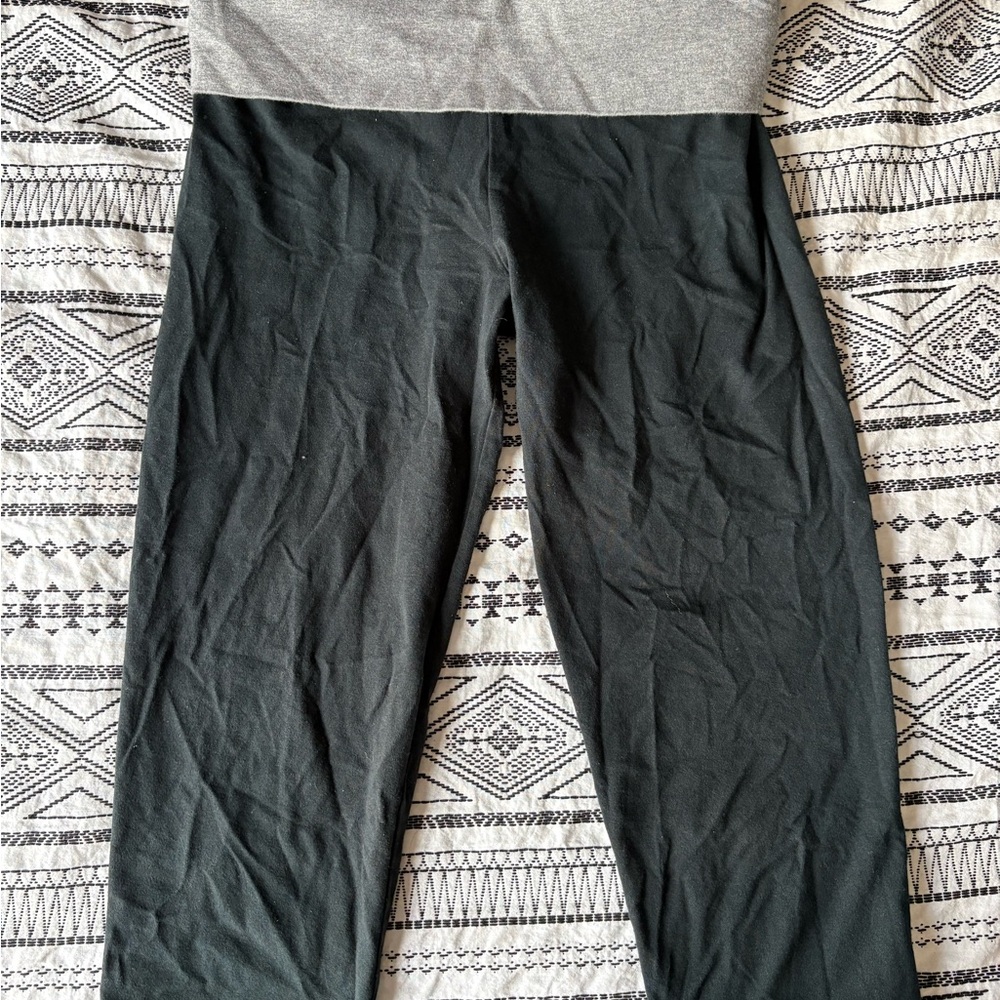 Victoria's Secret Gray and Black Leggings